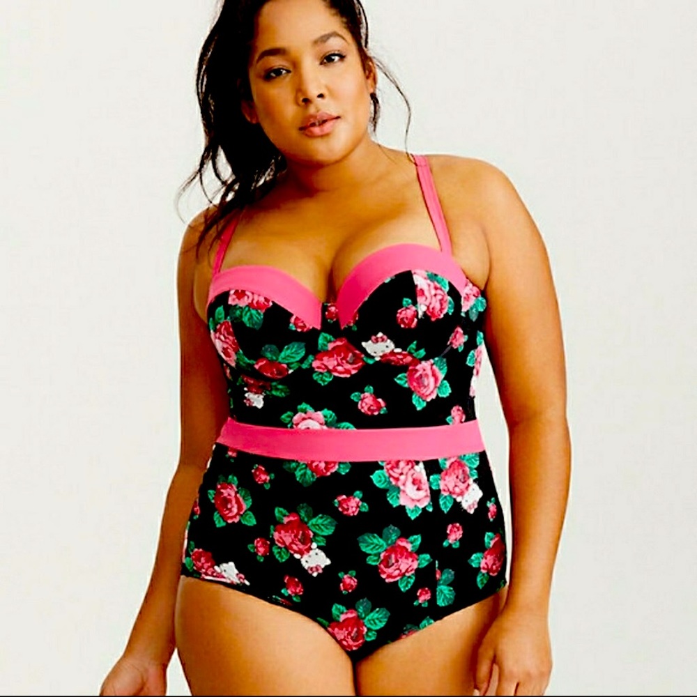 Hello Kitty Torrid Samri Size 3 One Piece Swimsuit
